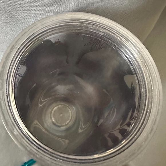 Starbucks Metalic Tropical Leaves Aloha Tumbler Used  24 oz comes with Straw Gd - Picture 5 of 7